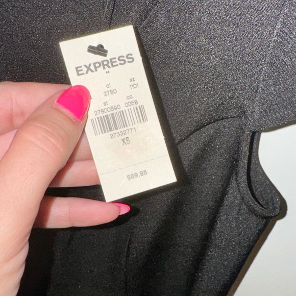 NWT BLACK SHEATH DRESS with removable belt and sweetheart neckline - Picture 4 of 5